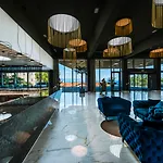 阿德瑞阿缇克大酒店 酒店 奥帕提亚