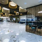 阿德瑞阿缇克大酒店 4* 奥帕提亚