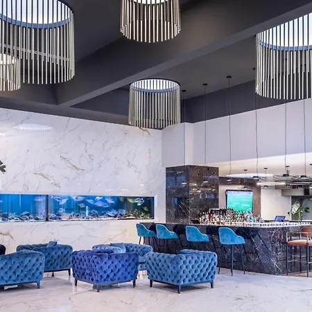 Grand Adriatic Szálloda 4*