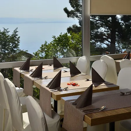 Grand Adriatic Hotell 4*