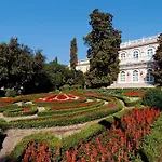 Hotell Grand Adriatic 4*