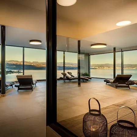 ホテル グランド アドリアティック オパティヤ