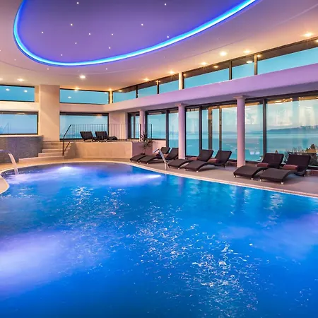 ホテル グランド アドリアティック オパティヤ