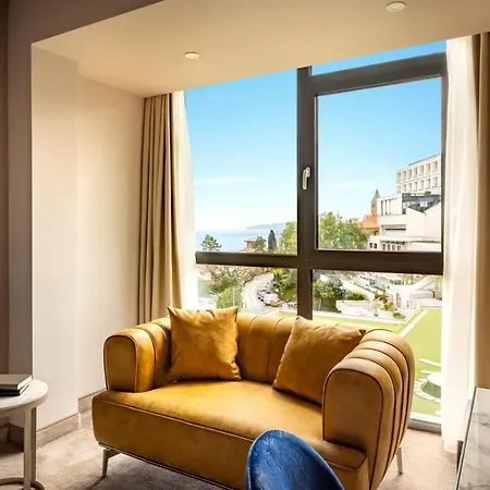 Grand Adriatic Hotel 4*